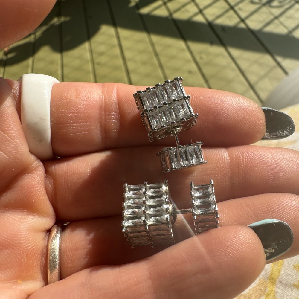NEW silver chunky square diamond stud earrings